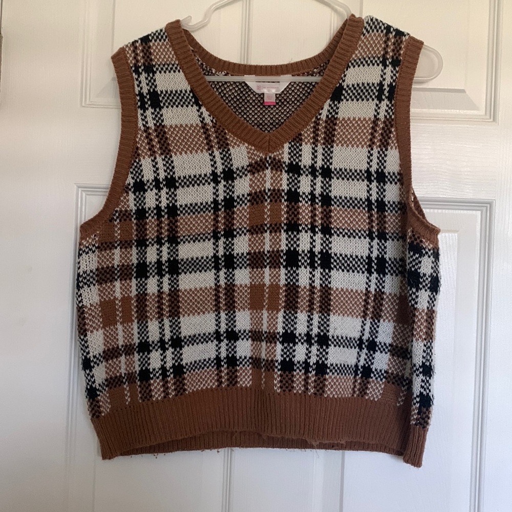 No Boundaries Knitted Sweater Vest
